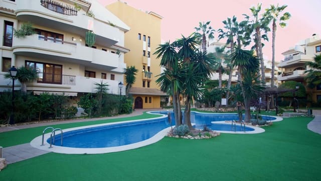 2 soveværelse Lejlighed til salg i Punta Prima, Torrevieja med swimmingpool garage - € 225.000 (Ref: 10045757)