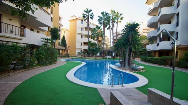 2 soveværelse Lejlighed til salg i Punta Prima, Torrevieja med swimmingpool garage - € 225.000 (Ref: 10045757)