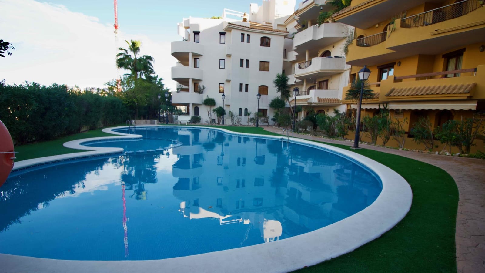 2 soveværelse Lejlighed til salg i Punta Prima med swimmingpool garage - € 225.000 (Ref: 10045757)