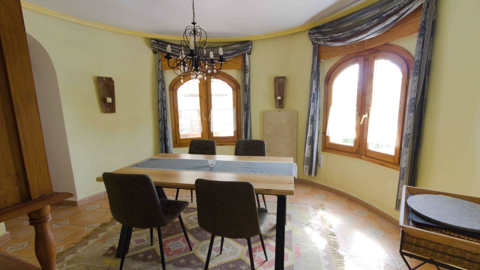 5 soverom Villa til salgs i Ciudad Quesada med svømmebasseng garasje - € 539 000 (Ref: 10045758)