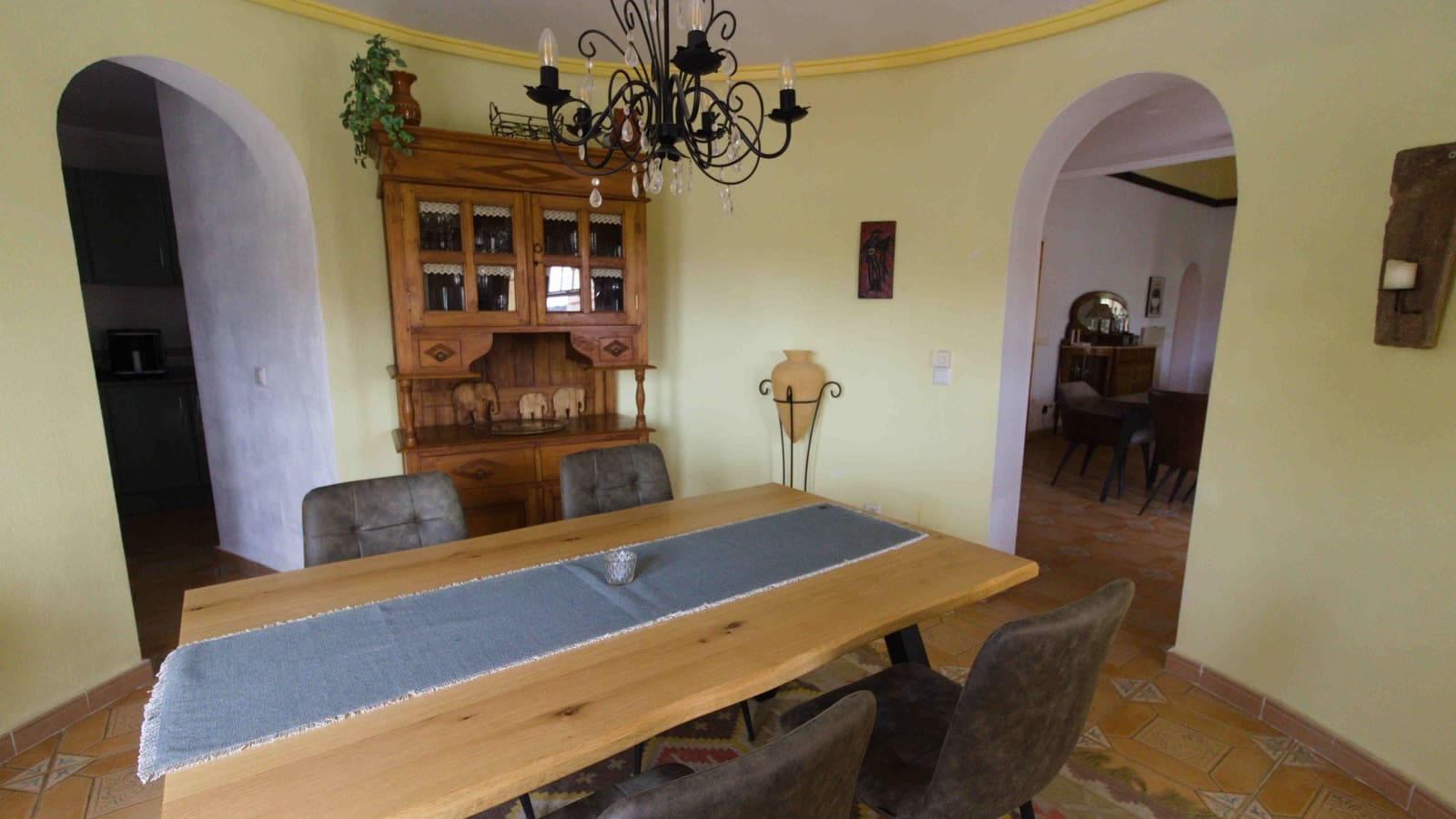 5 soverom Villa til salgs i Ciudad Quesada med svømmebasseng garasje - € 539 000 (Ref: 10045758)