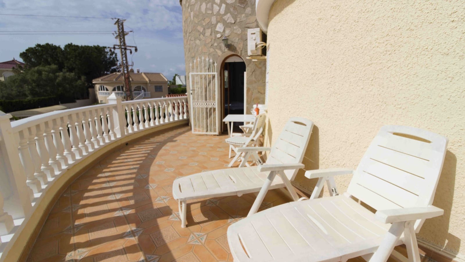 5 soverom Villa til salgs i Ciudad Quesada med svømmebasseng garasje - € 539 000 (Ref: 10045758)