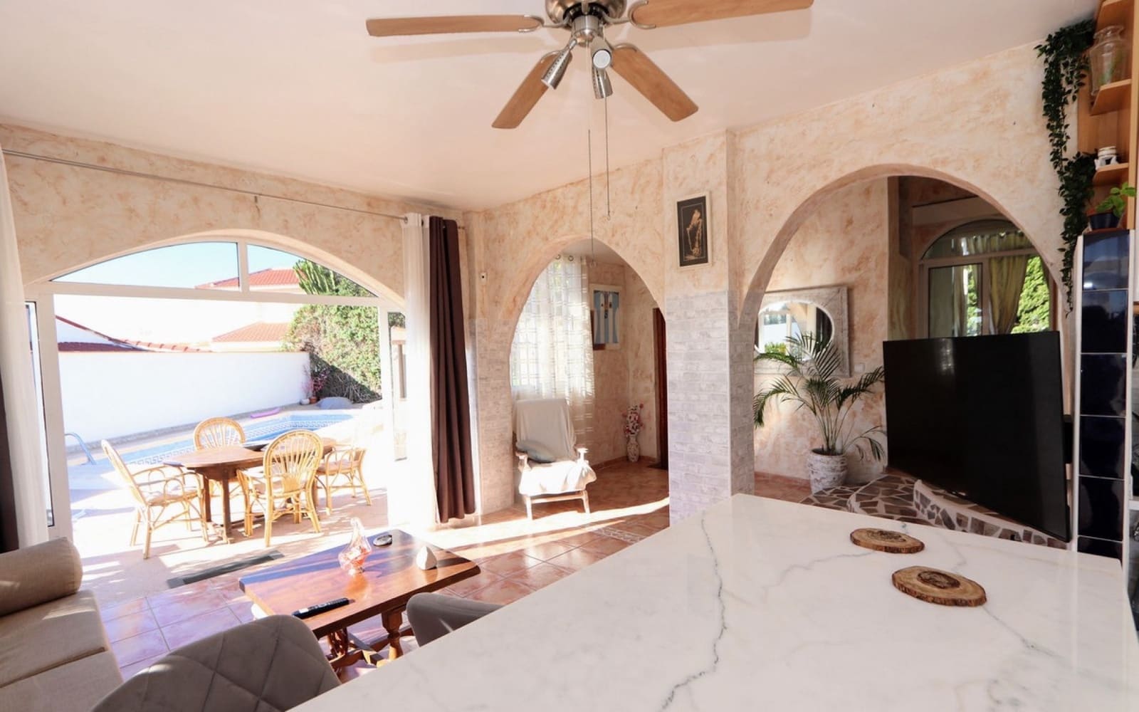 6 soveværelse Villa til salg i Ciudad Quesada med swimmingpool garage - € 415.000 (Ref: 10048220)
