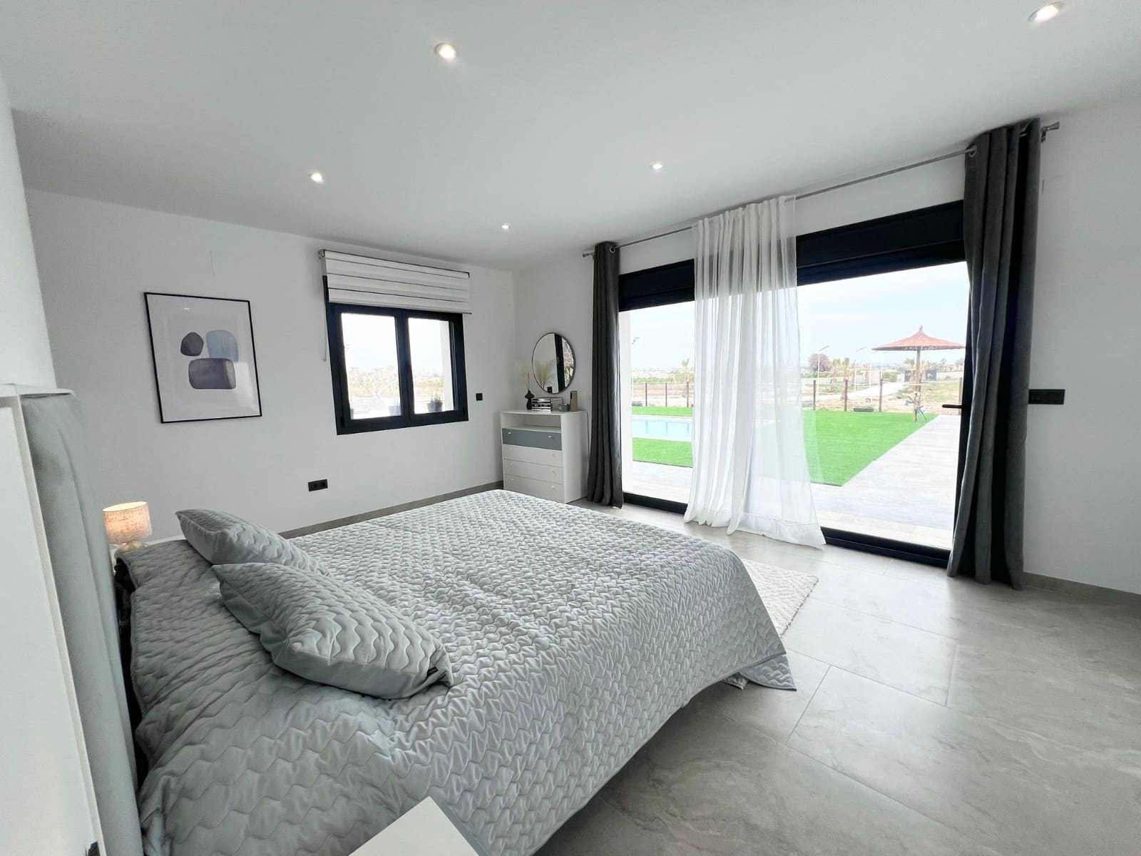 4 chambre Villa/Maison à vendre à Ciudad Quesada avec piscine garage - 1 300 000 € (Ref: 10048223)