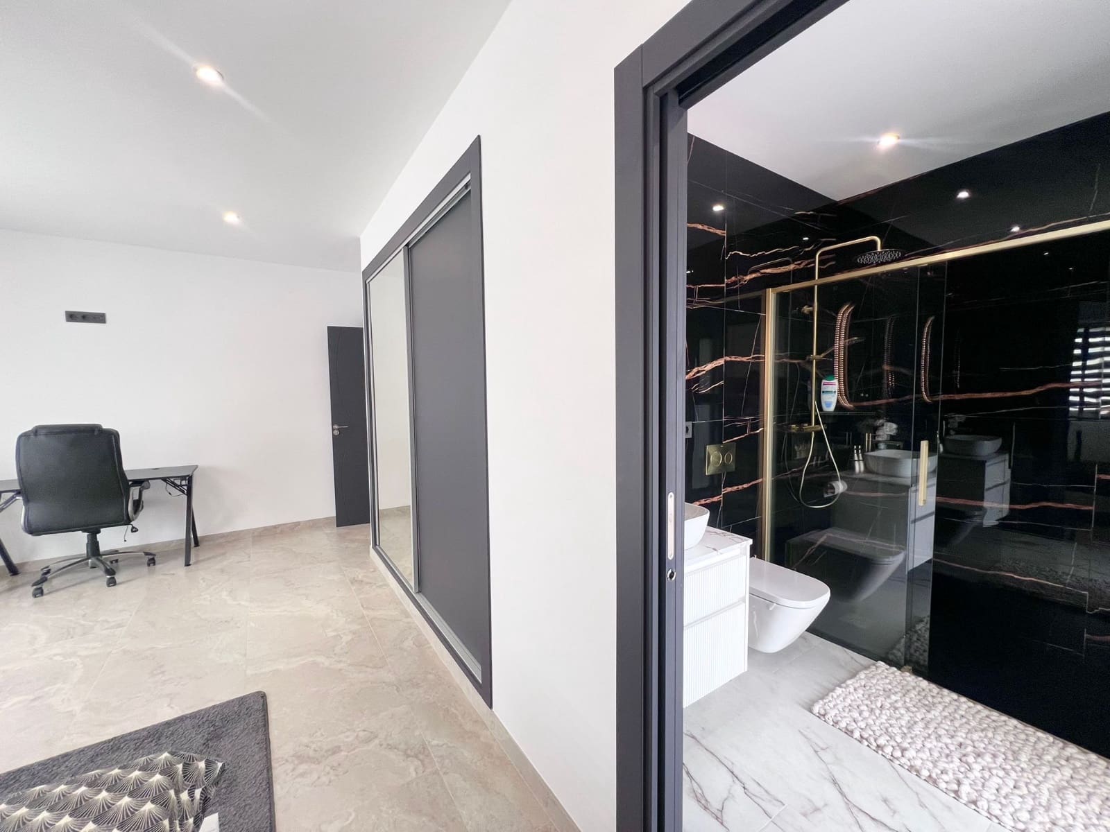 4 chambre Villa/Maison à vendre à Ciudad Quesada avec piscine garage - 1 300 000 € (Ref: 10048223)