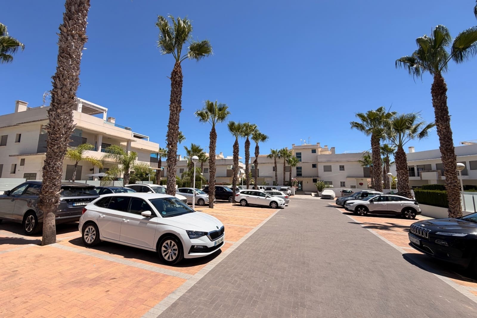 2 sovrum Lägenhet till salu i Ciudad Quesada med pool - 225 000 € (Ref: 10048225)