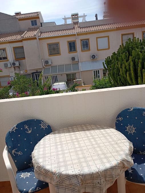 2 soveværelse Byhus til salg i Cabo Roig med swimmingpool - € 185.000 (Ref: 10049890)