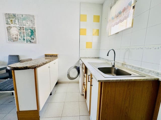 1 soveværelse Penthouse til salg i Torrevieja - € 119.900 (Ref: 10065605)