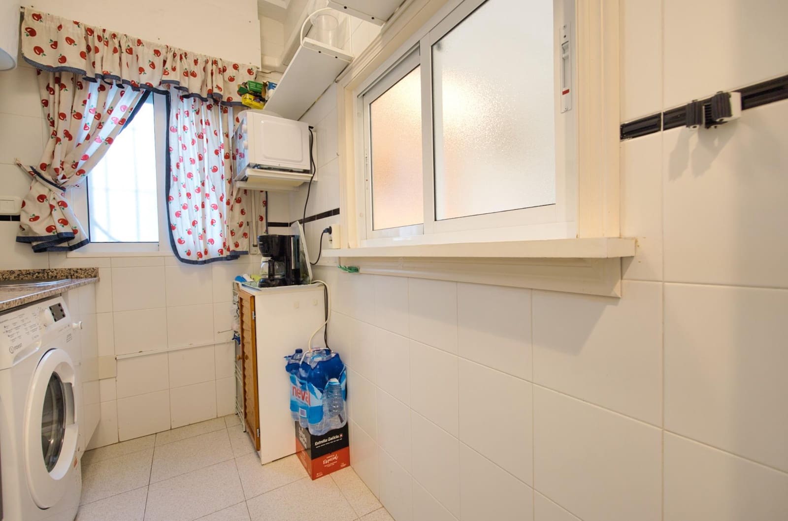 2 sovrum Lägenhet till salu i Torrevieja med pool garage - 133 000 € (Ref: 10065608)