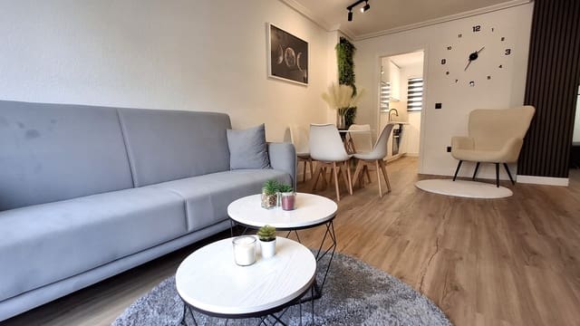 1 soverom Leilighet til salgs i Torrevieja - € 167 000 (Ref: 10065622)