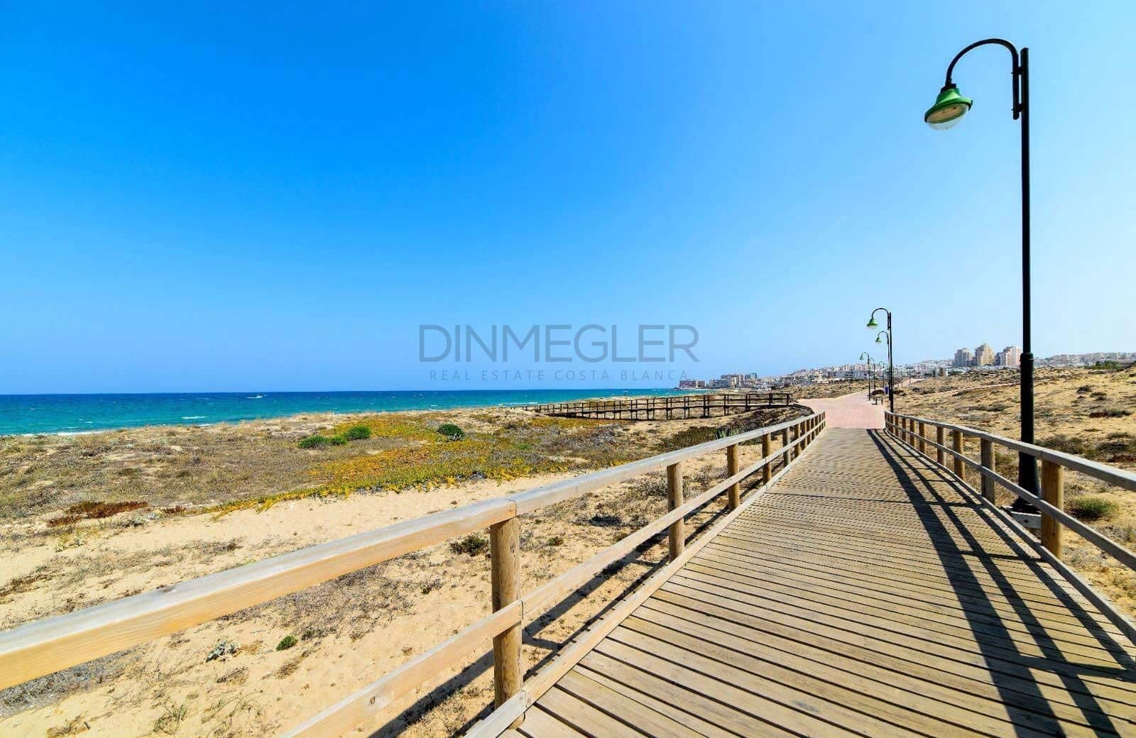 2 quarto Apartamento para venda em Torrevieja com piscina garagem - 319 000 € (Ref: 10065636)