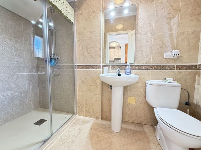 2 soveværelse Byhus til salg i Campoamor, Orihuela med swimmingpool - € 239.995 (Ref: 10077020)