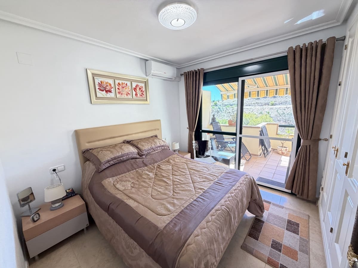 2 soveværelse Byhus til salg i Campoamor med swimmingpool - € 239.995 (Ref: 10077020)