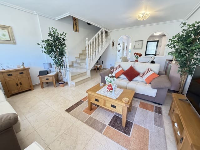 2 soveværelse Byhus til salg i Campoamor, Orihuela med swimmingpool - € 239.995 (Ref: 10077020)