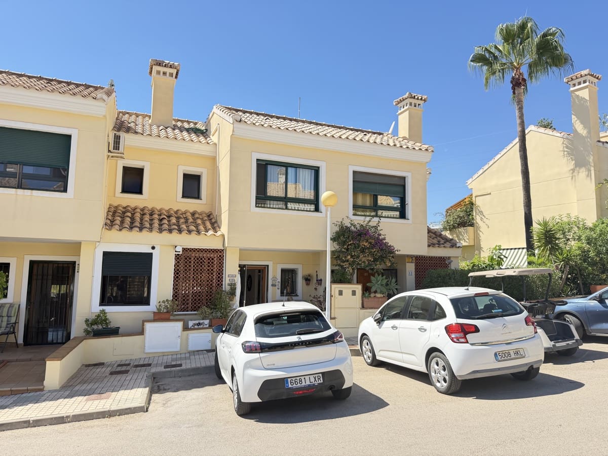 2 soveværelse Byhus til salg i Campoamor med swimmingpool - € 239.995 (Ref: 10077020)