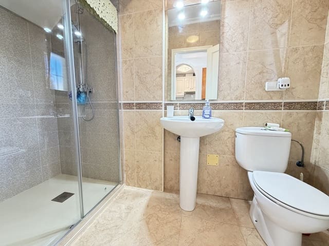 2 soveværelse Byhus til salg i Campoamor, Orihuela med swimmingpool - € 239.995 (Ref: 10077020)