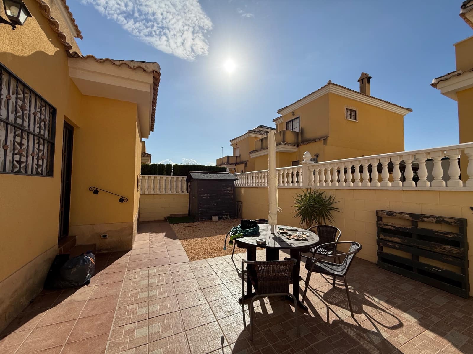 2 Zimmer Villa zu verkaufen in Ciudad Quesada mit Pool Garage - 215.000 € (Ref: 10077024)