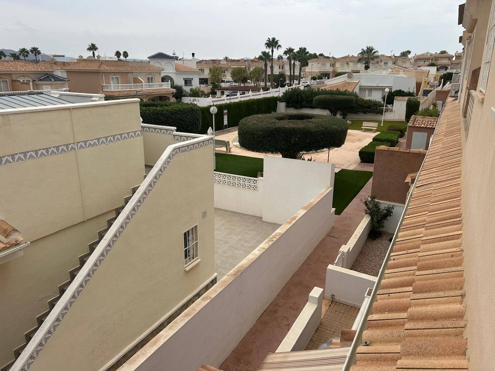 3 quarto Casa em Banda para venda em Benijofar com piscina - 265 000 € (Ref: 10077027)