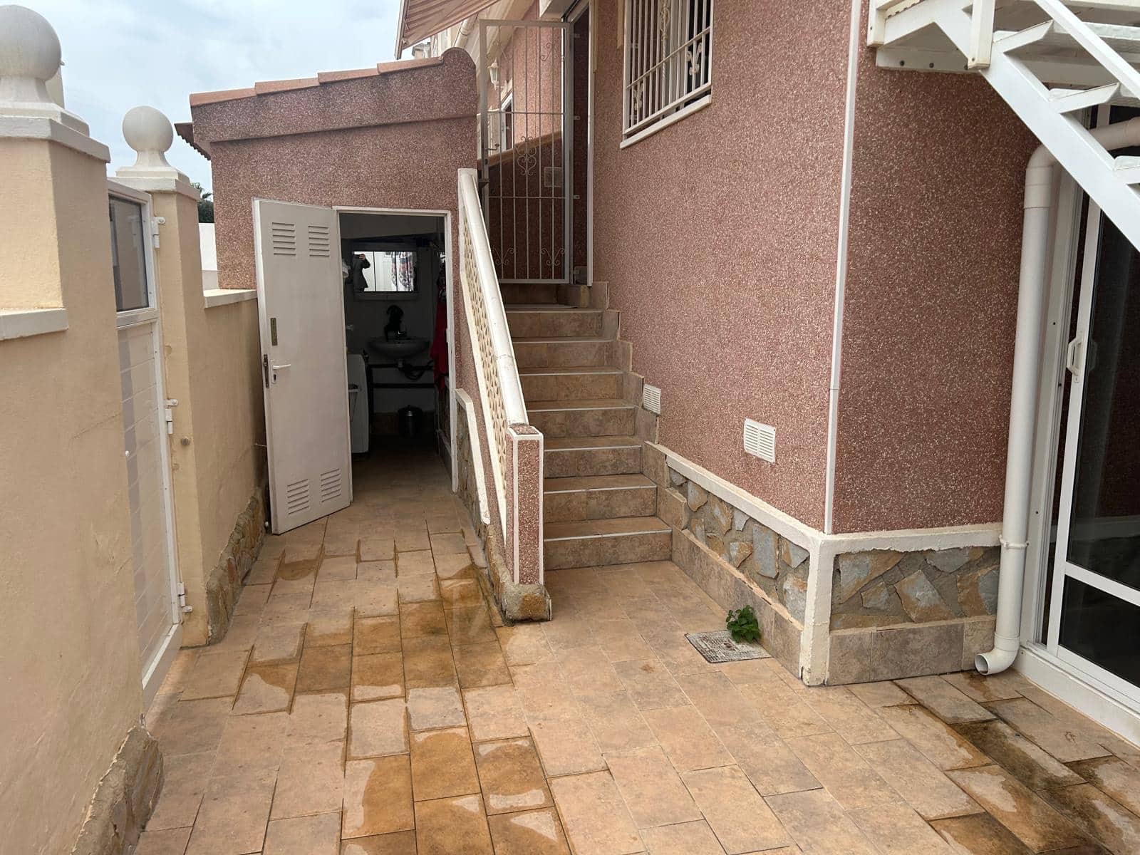 3 quarto Casa em Banda para venda em Benijofar com piscina - 265 000 € (Ref: 10077027)