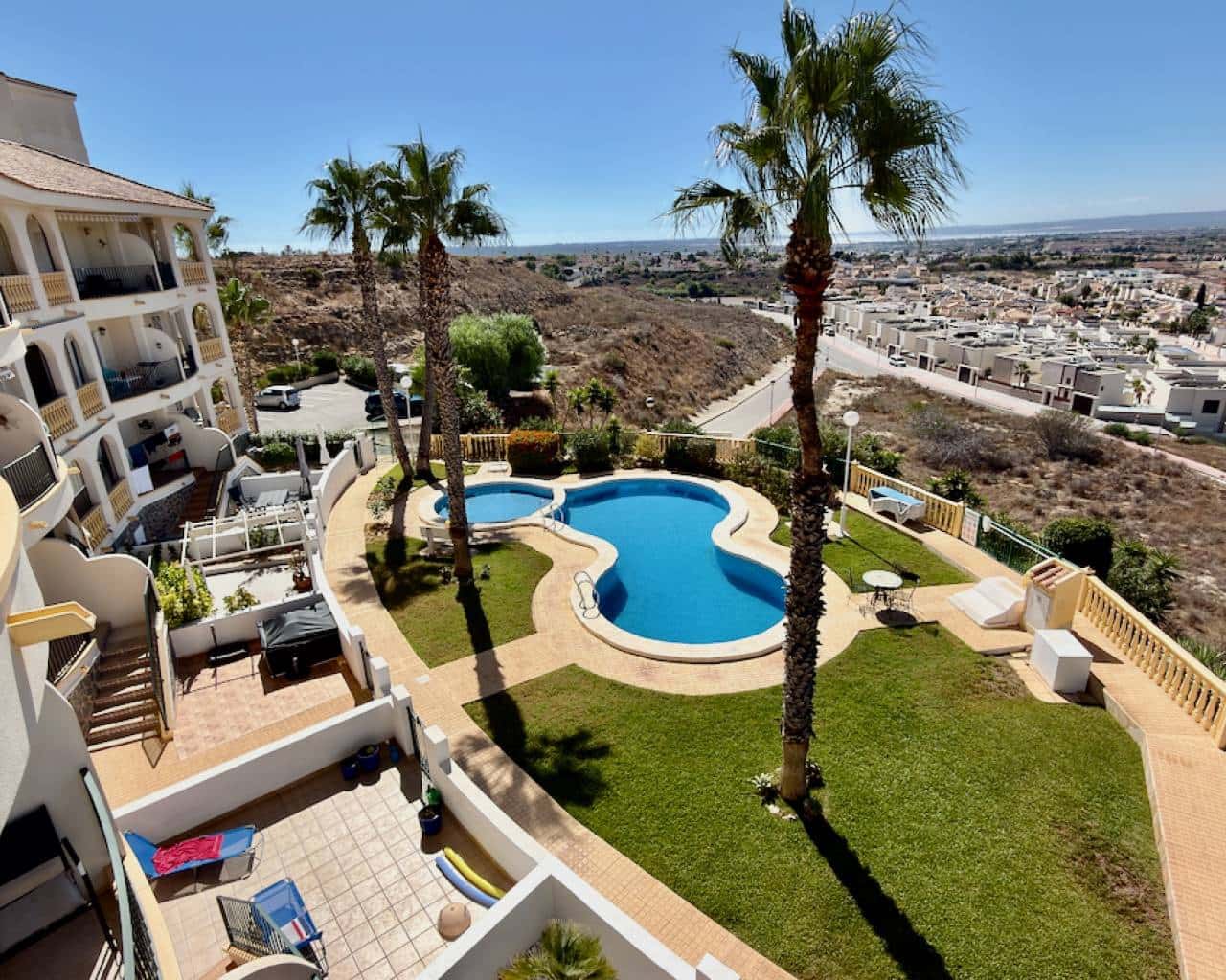 2 Zimmer Apartment zu verkaufen in Ciudad Quesada mit Pool Garage - 205.000 € (Ref: 10078770)