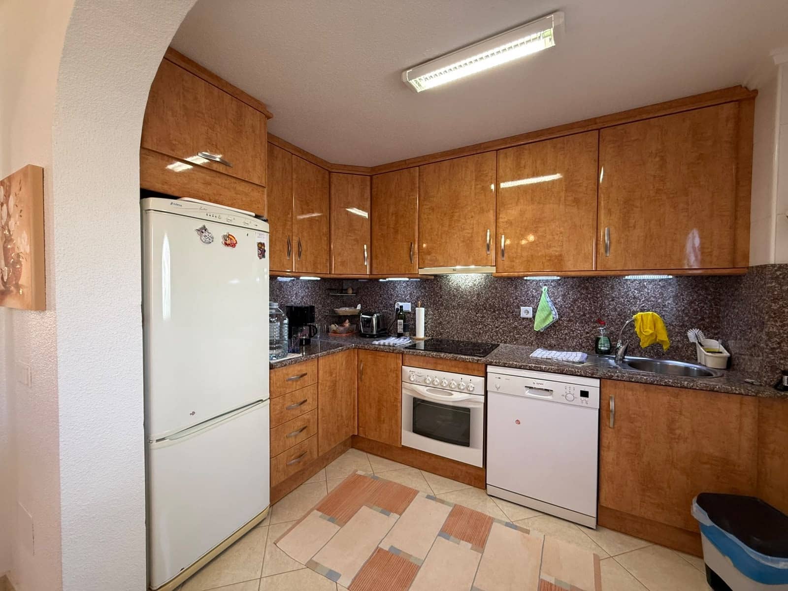 2 slaapkamer Halfvrijstaande villa te koop in Ciudad Quesada met garage - € 239.950 (Ref: 10078773)