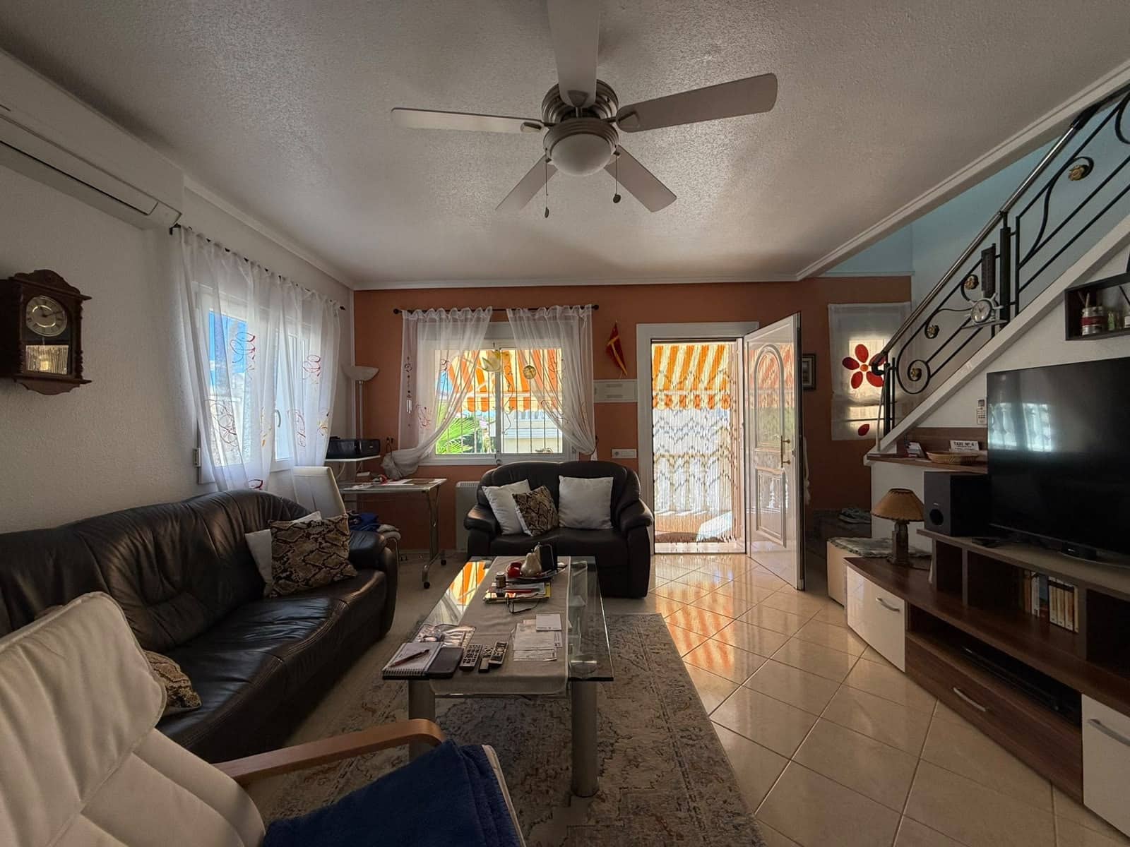 2 slaapkamer Halfvrijstaande villa te koop in Ciudad Quesada met garage - € 239.950 (Ref: 10078773)