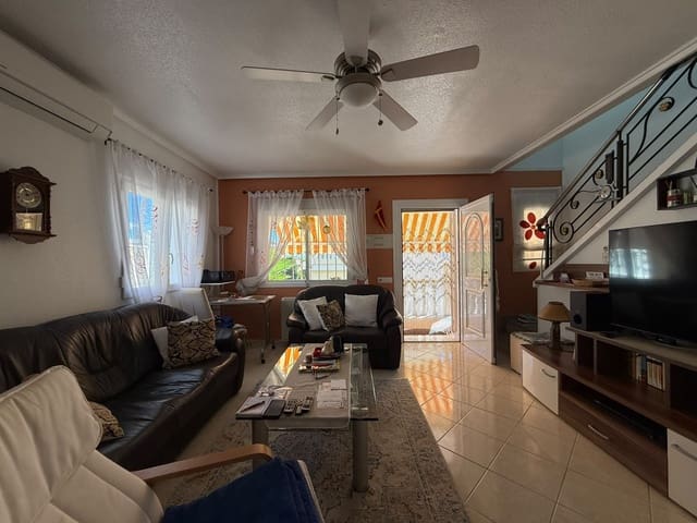 2 slaapkamer Halfvrijstaande villa te koop in Ciudad Quesada, Rojales met garage - € 239.950 (Ref: 10078773)