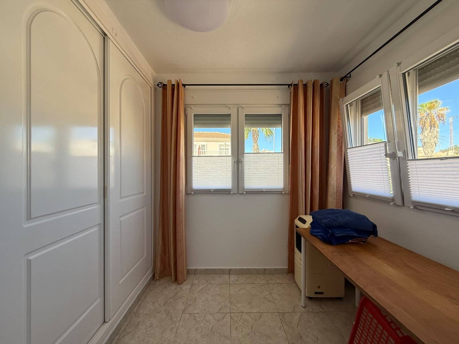 2 slaapkamer Halfvrijstaande villa te koop in Ciudad Quesada met garage - € 239.950 (Ref: 10078773)