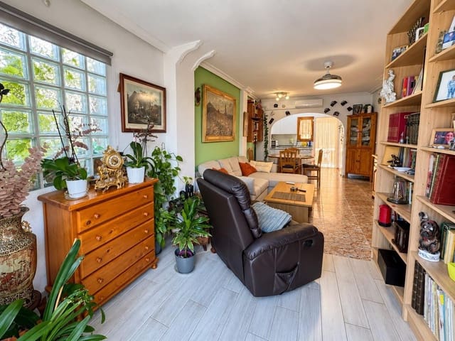 2 soveværelse Bungalow til salg i Guardamar del Segura med swimmingpool - € 169.900 (Ref: 10088700)