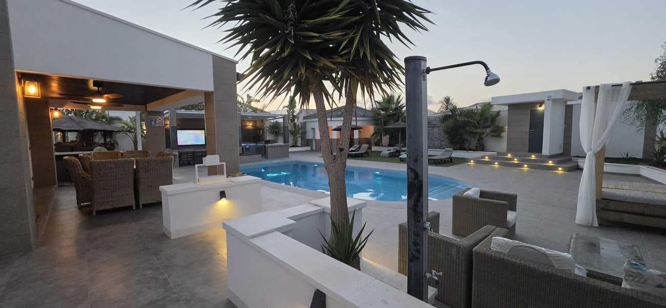 5 slaapkamer Villa te koop in San Luis met zwembad - € 850.000 (Ref: 10116400)