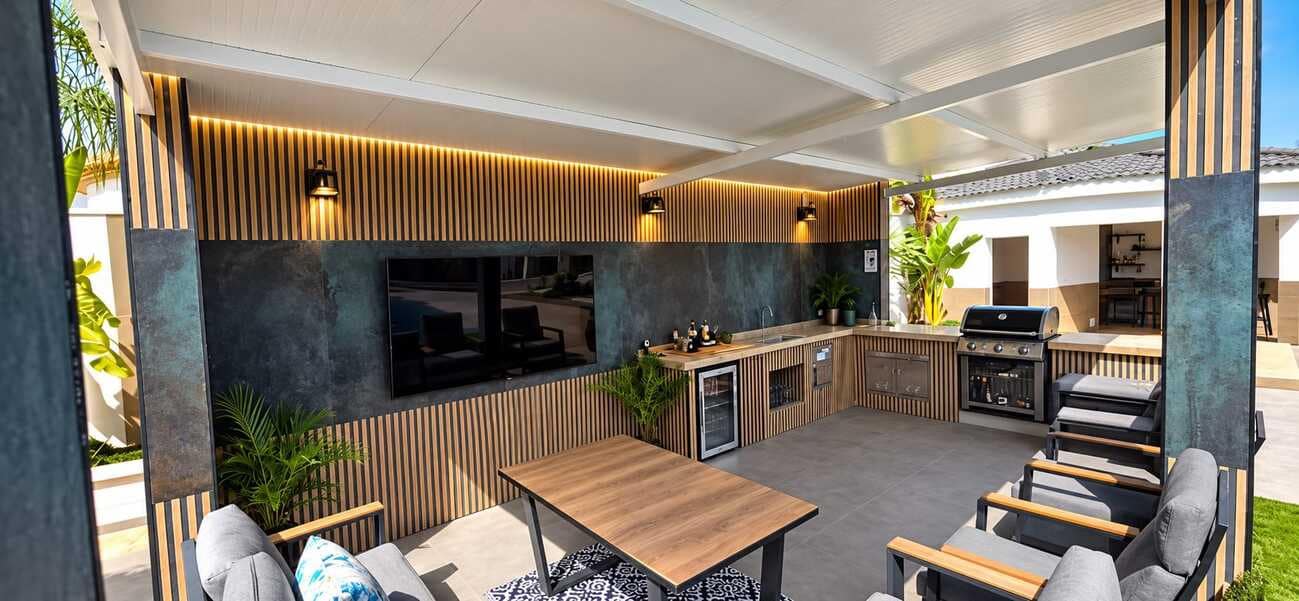 5 slaapkamer Villa te koop in San Luis met zwembad - € 850.000 (Ref: 10116400)
