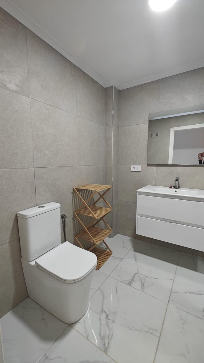 3 makuuhuone Huoneisto myytävänä paikassa Torrevieja - 165 000 € (Ref: 10116433)