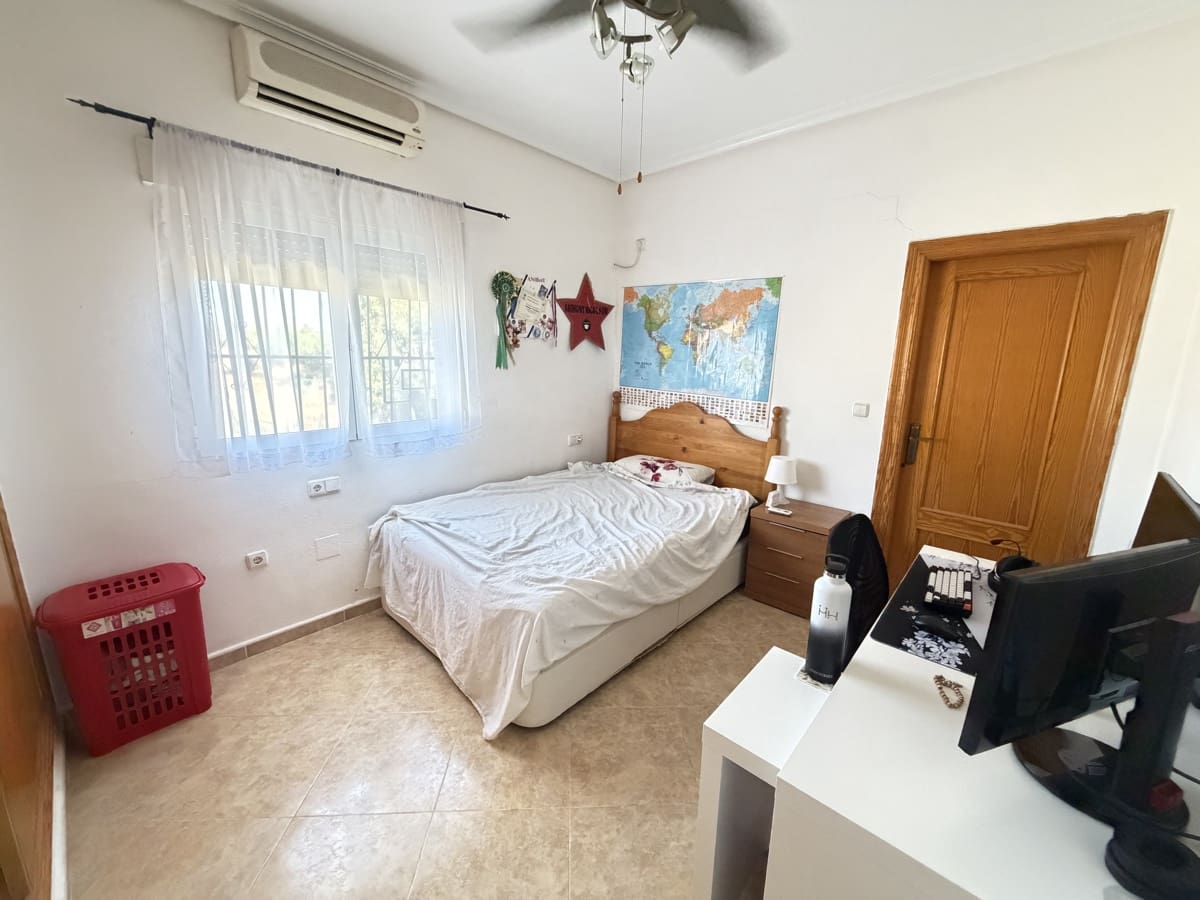 Chalet de 7 habitaciones en Gea y Truyols en venta con piscina - 369.995 € (Ref: 10116440)