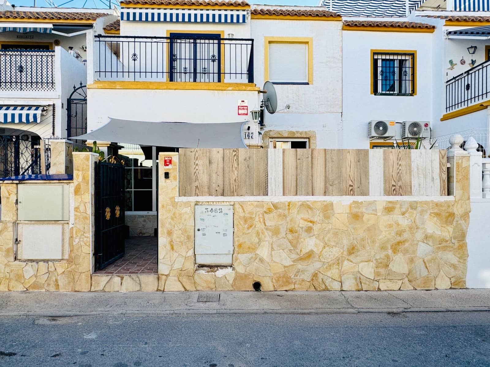 3 camera da letto Bungalow in vendita in La Siesta con piscina - 129.900 € (Rif: 10116459)