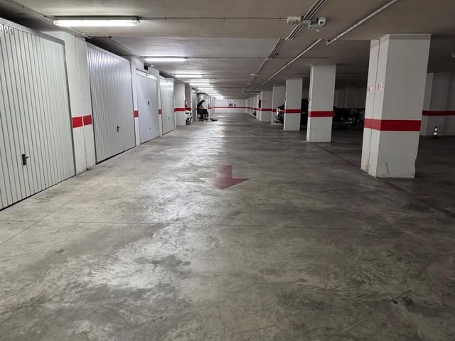 Garaż na sprzedaż w Centro - Muelle Pesquero, Torrevieja - 14 500 € (Ref: 10116461)