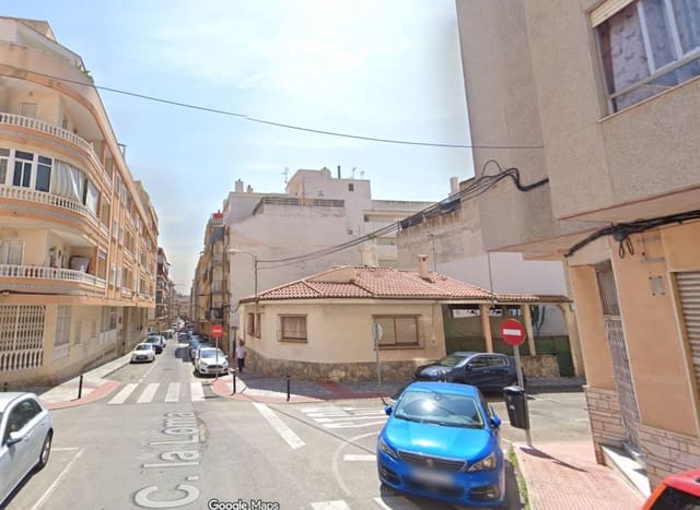 Tomt till salu i Avenida Habaneras - Curva de Palangre, Torrevieja - 430 000 € (Ref: 10116469)