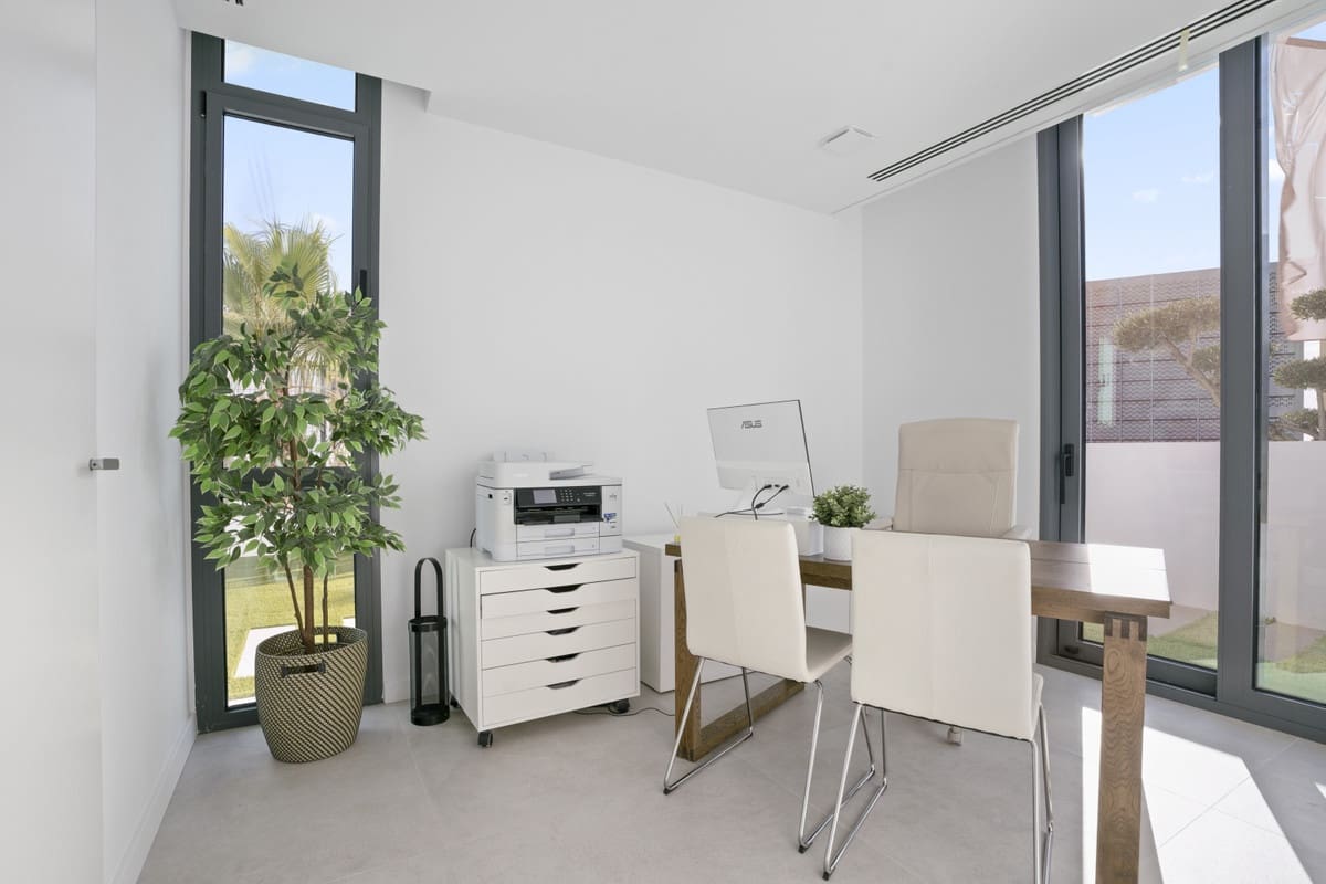 3 chambre Villa/Maison à vendre à Benidorm avec piscine garage - 1 080 000 € (Ref: 10116492)