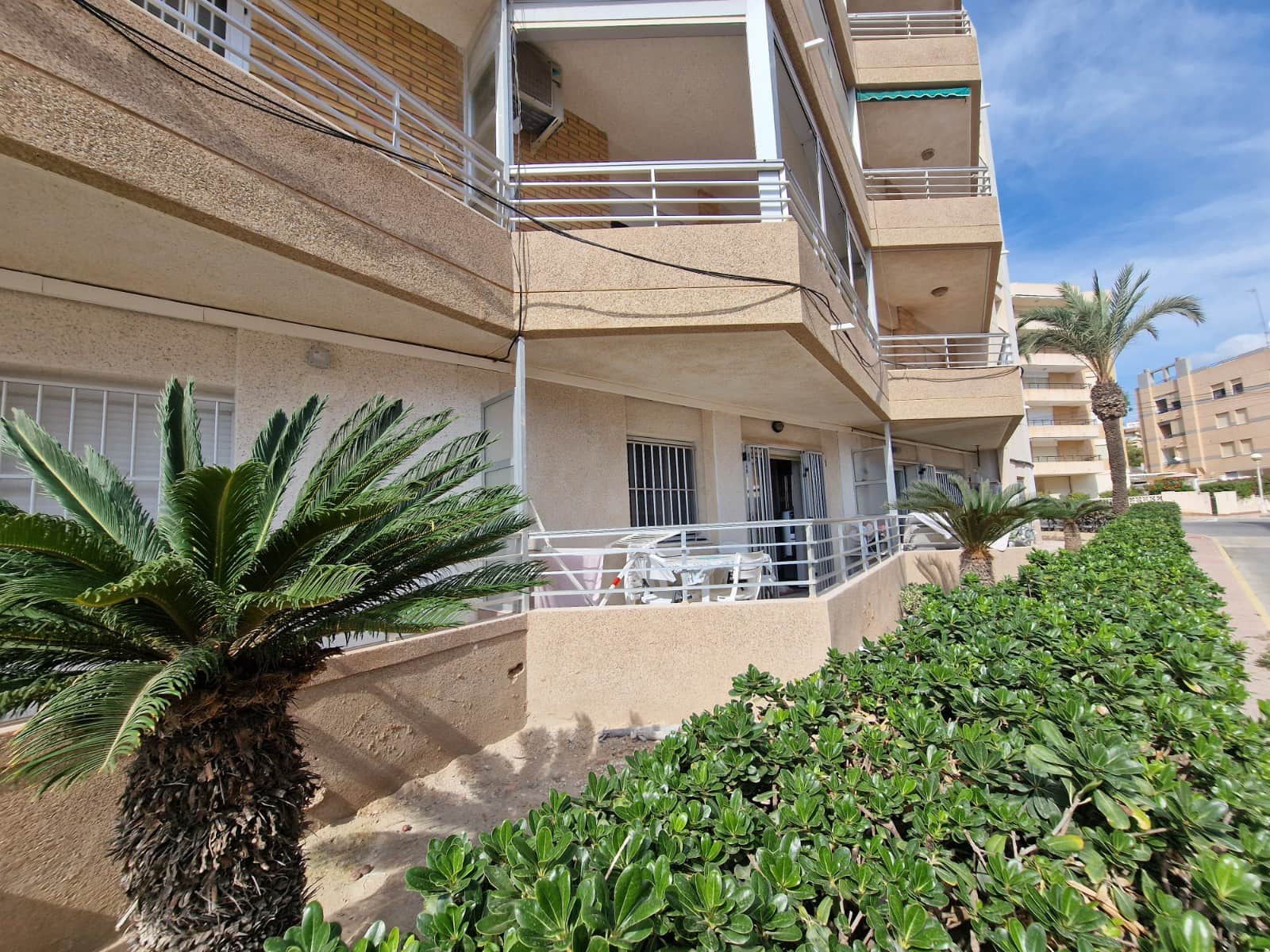 3 soveværelse Lejlighed til salg i Guardamar del Segura - € 199.000 (Ref: 10116499)