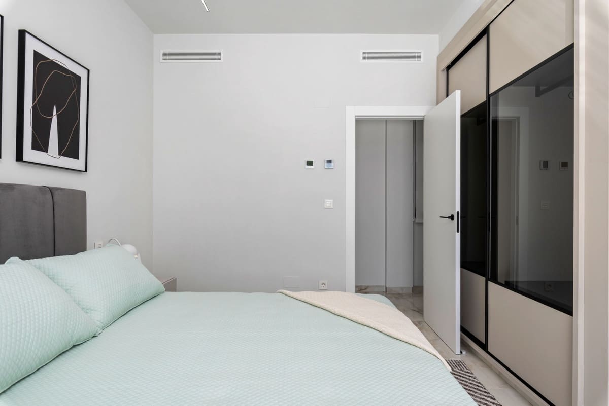 3 slaapkamer Villa te koop in Algorfa met zwembad garage - € 680.000 (Ref: 10116534)