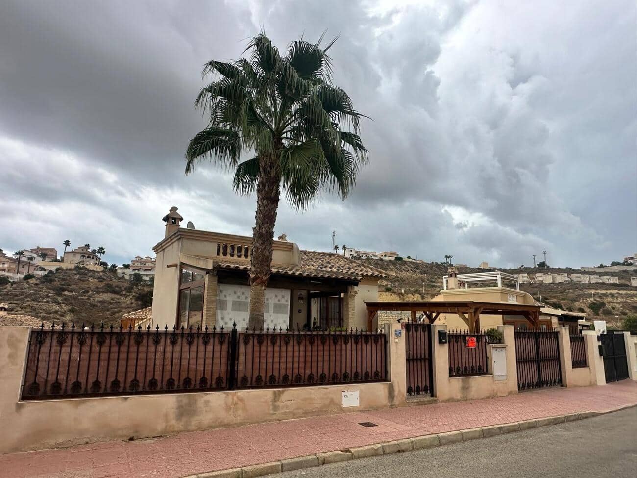 3 Zimmer Villa zu verkaufen in La Marquesa mit Pool - 315.000 € (Ref: 10116542)