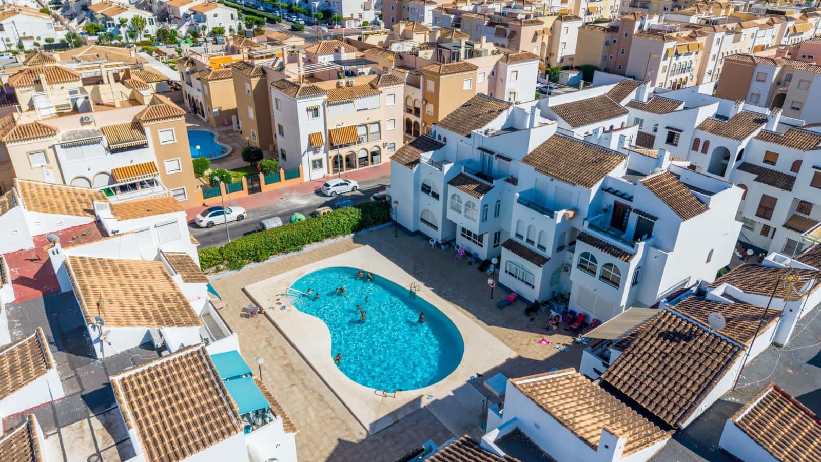 1 soveværelse Lejlighed til salg i Torrevieja med swimmingpool - € 132.000 (Ref: 10116594)