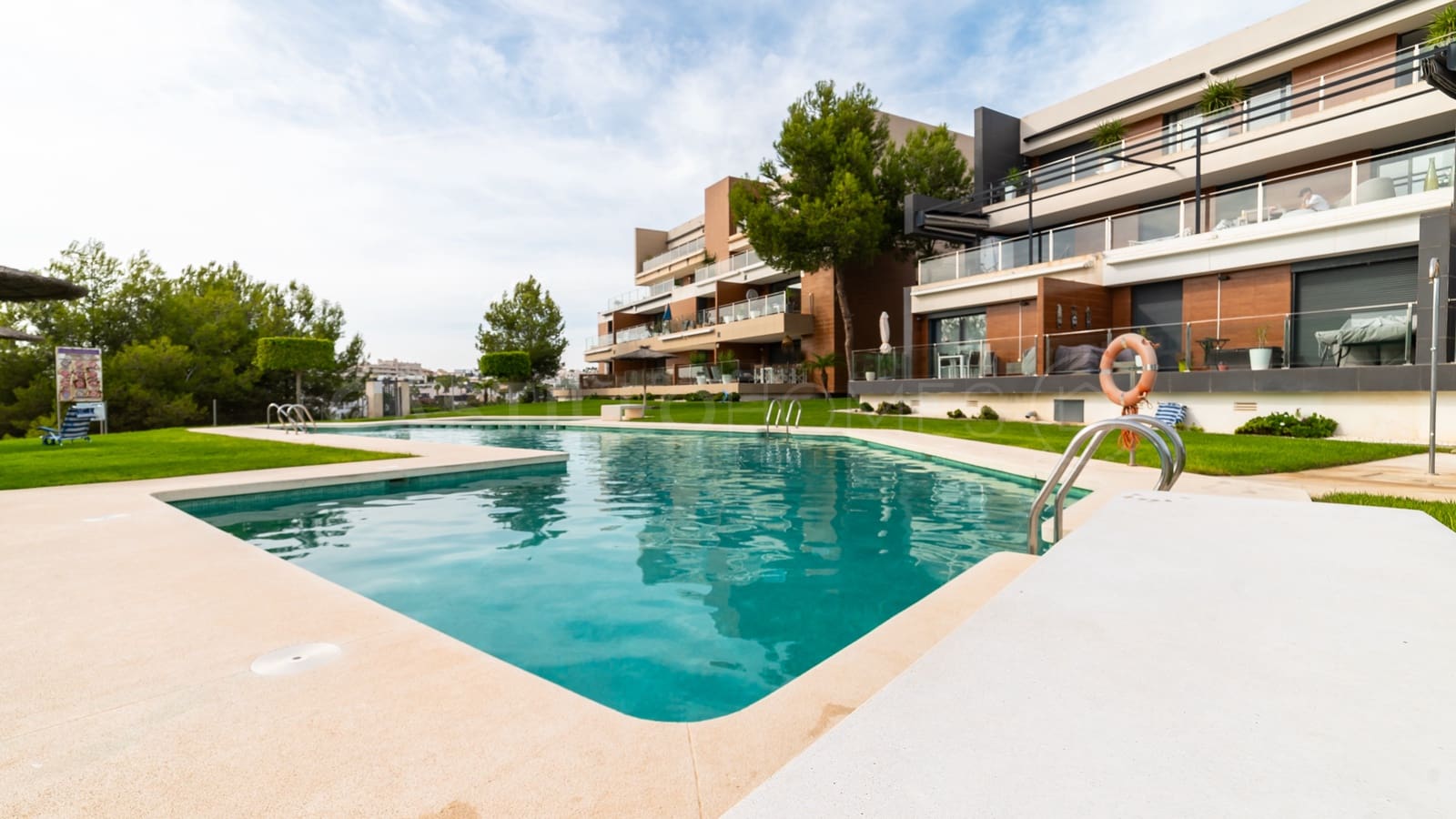 2 quarto Apartamento para venda em Orihuela Costa com piscina garagem - 270 000 € (Ref: 10116615)