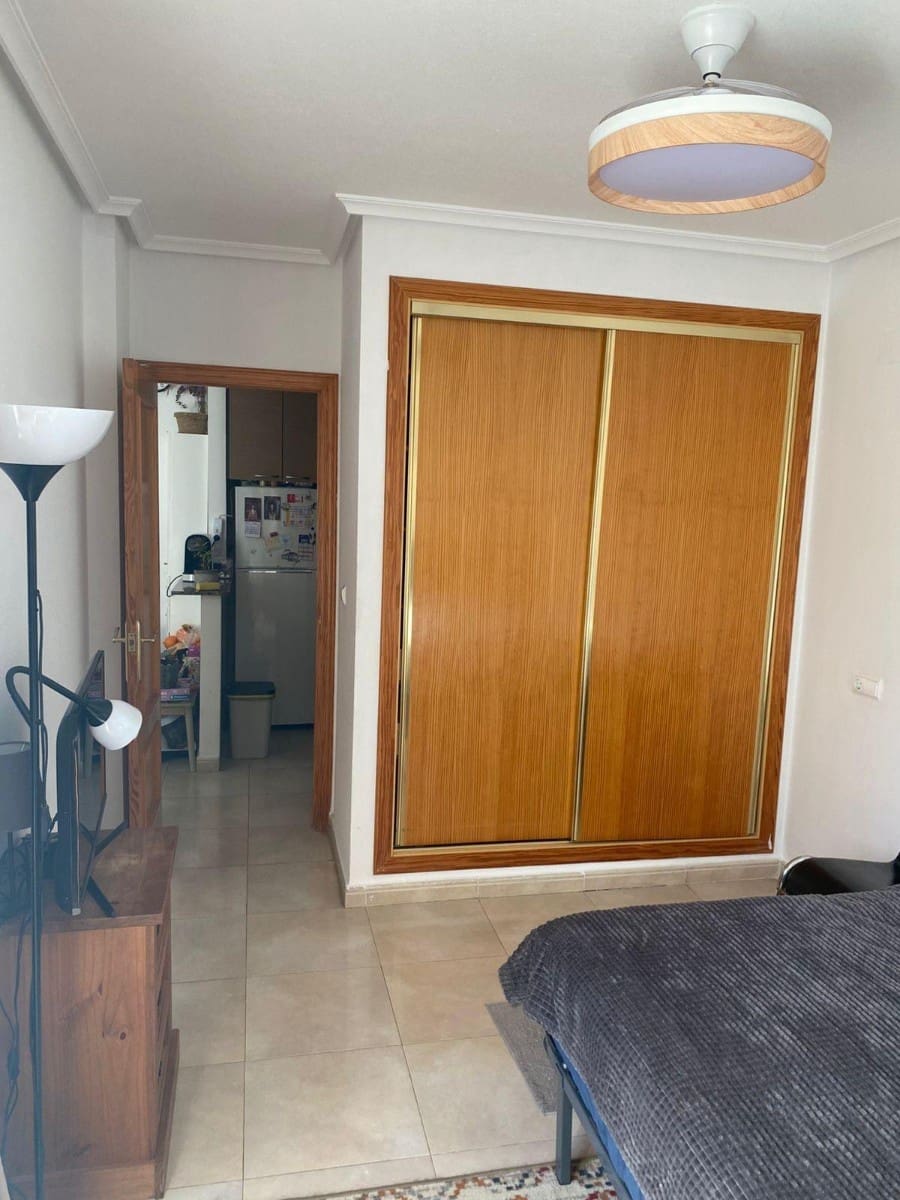 1 camera da letto Appartamento in vendita in Torrevieja - 124.900 € (Rif: 10116629)