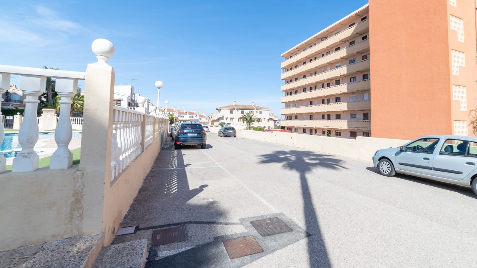 2 soverom Leilighet til salgs i Torrevieja med svømmebasseng - € 299 998 (Ref: 10116649)