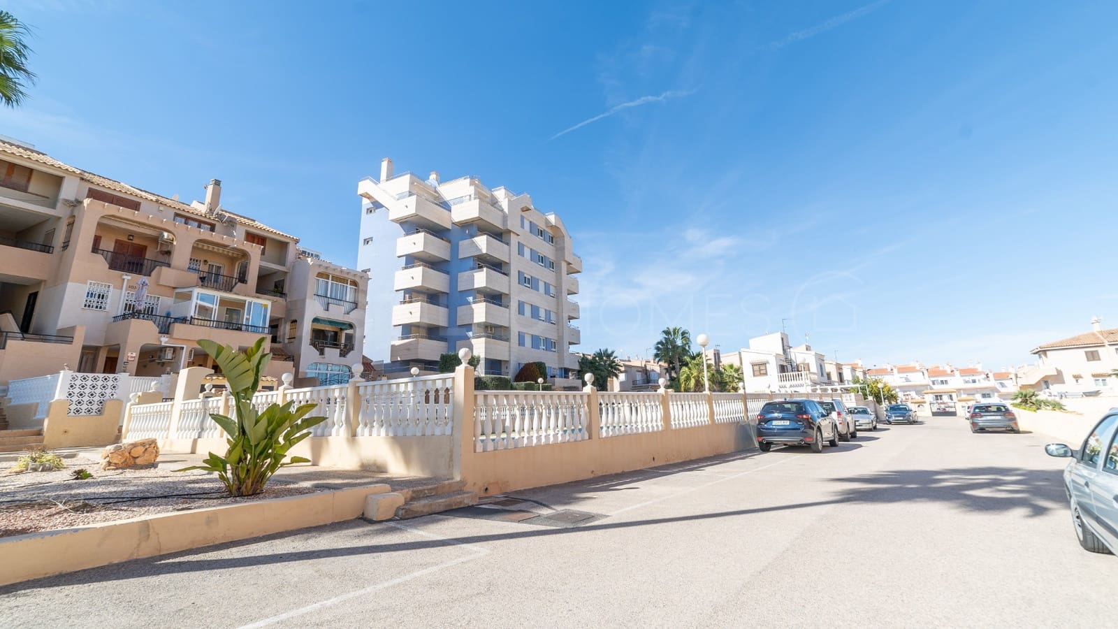 2 soverom Leilighet til salgs i Torrevieja med svømmebasseng - € 299 998 (Ref: 10116649)