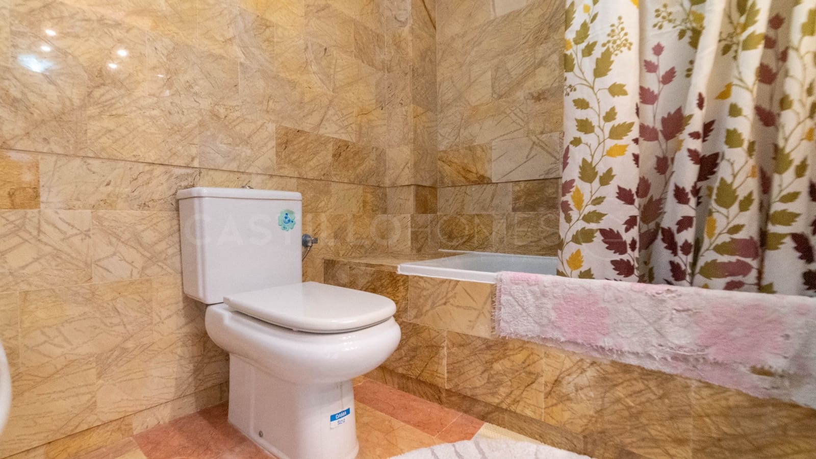 2 soverom Leilighet til salgs i Torrevieja med svømmebasseng - € 299 998 (Ref: 10116649)