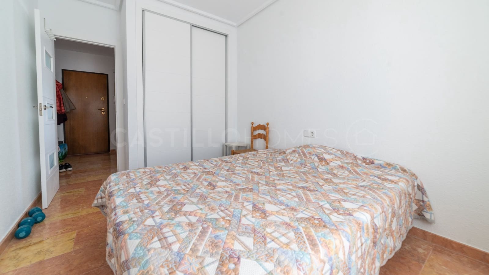 2 soverom Leilighet til salgs i Torrevieja med svømmebasseng - € 299 998 (Ref: 10116649)