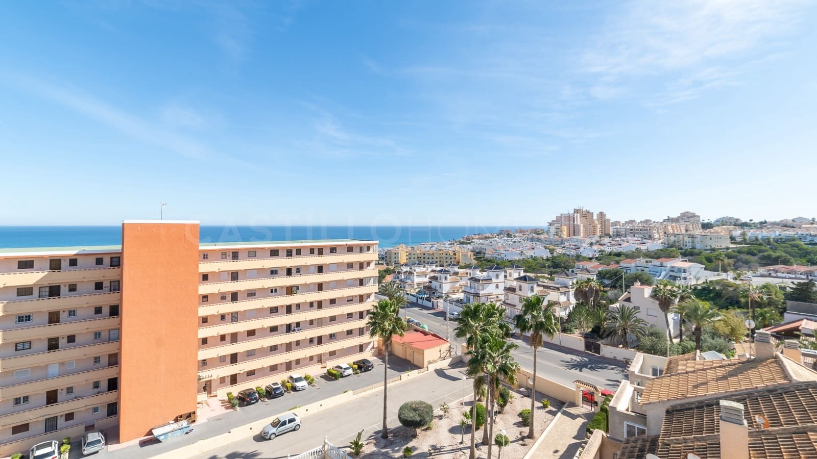 2 soverom Leilighet til salgs i Torrevieja med svømmebasseng - € 299 998 (Ref: 10116649)