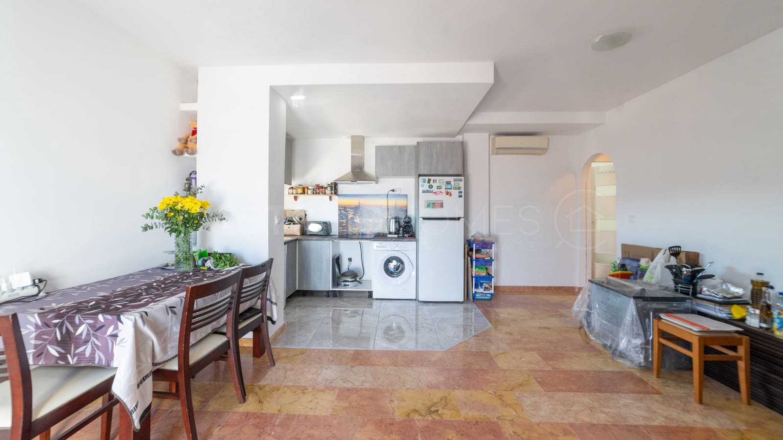 2 soverom Leilighet til salgs i Torrevieja med svømmebasseng - € 299 998 (Ref: 10116649)