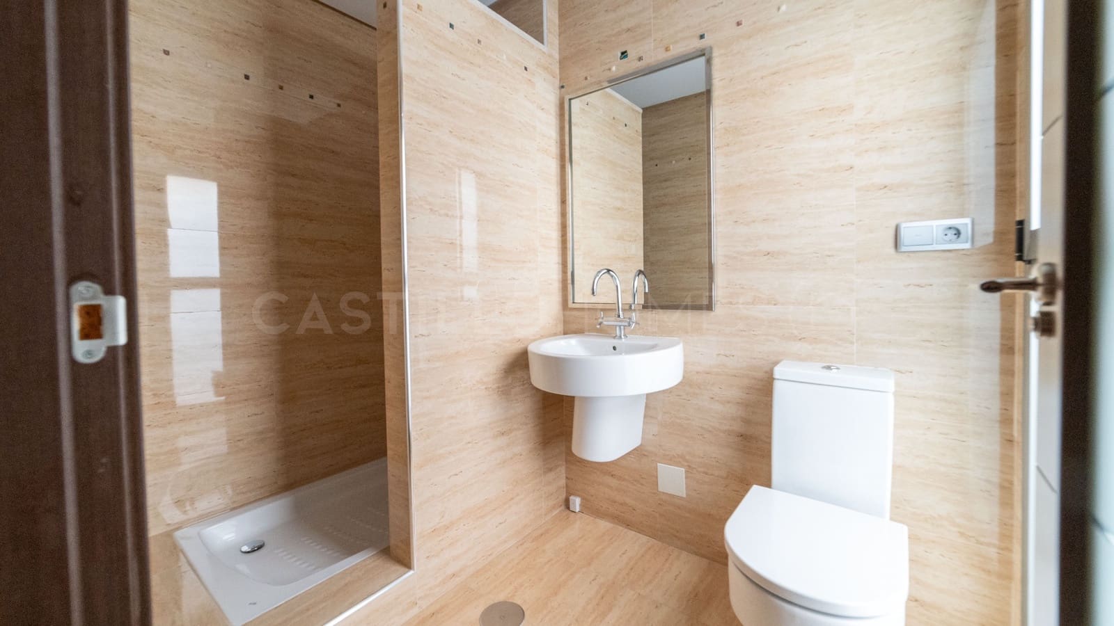 3 sovrum Takvåning till salu i Torrevieja med garage - 599 000 € (Ref: 10116651)